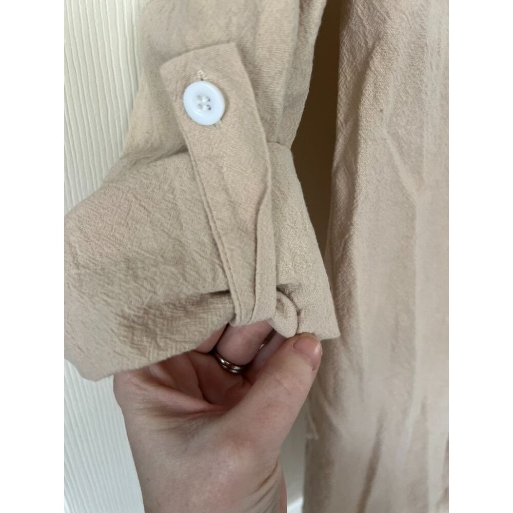 SHEIN Womens Small Beige Oversized Button Down Blouse Long Sleeve Casual S 4 - Picture 2 of 3